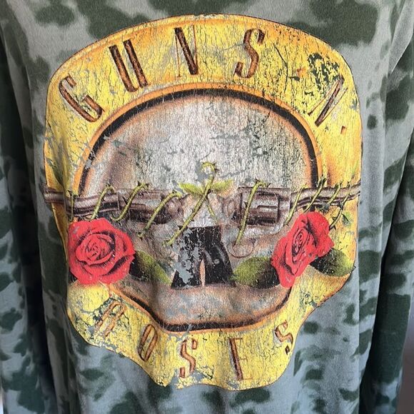 Guns N Roses Tie Dye Distressed Graphic Sweatshirt - Picture 4 of 8